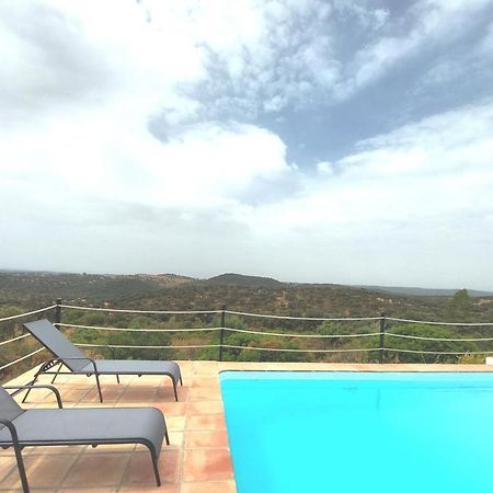 ال كاستيو دي لاس جوارداس Casa Rural La Aulaga المظهر الخارجي الصورة