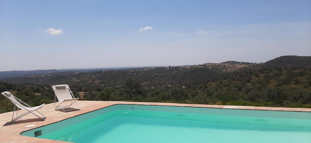 ال كاستيو دي لاس جوارداس Casa Rural La Aulaga المظهر الخارجي الصورة