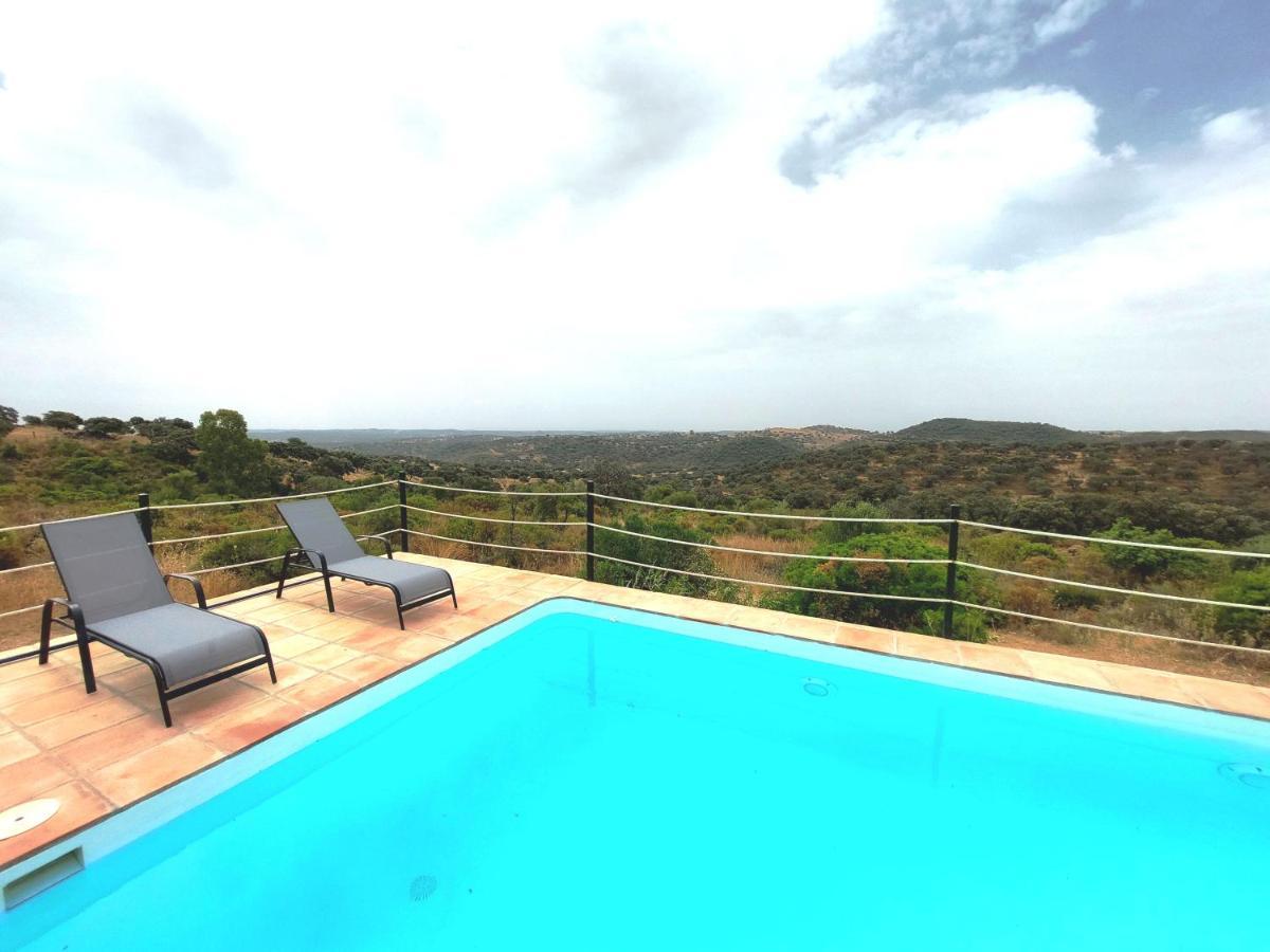 ال كاستيو دي لاس جوارداس Casa Rural La Aulaga المظهر الخارجي الصورة