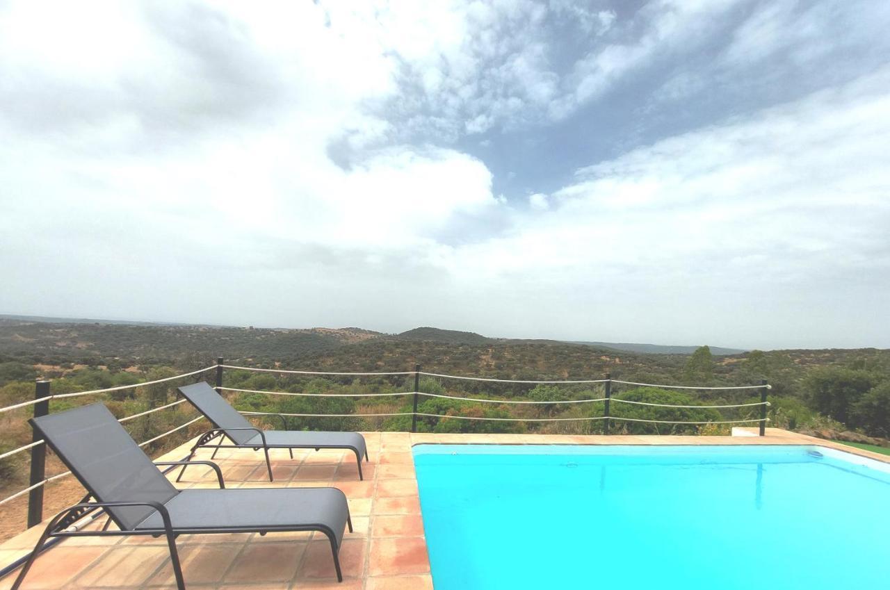 ال كاستيو دي لاس جوارداس Casa Rural La Aulaga المظهر الخارجي الصورة