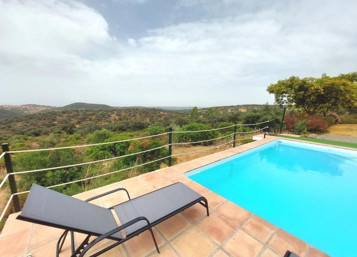 ال كاستيو دي لاس جوارداس Casa Rural La Aulaga المظهر الخارجي الصورة