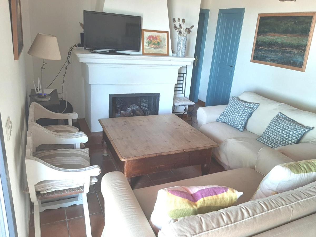 ال كاستيو دي لاس جوارداس Casa Rural La Aulaga المظهر الخارجي الصورة
