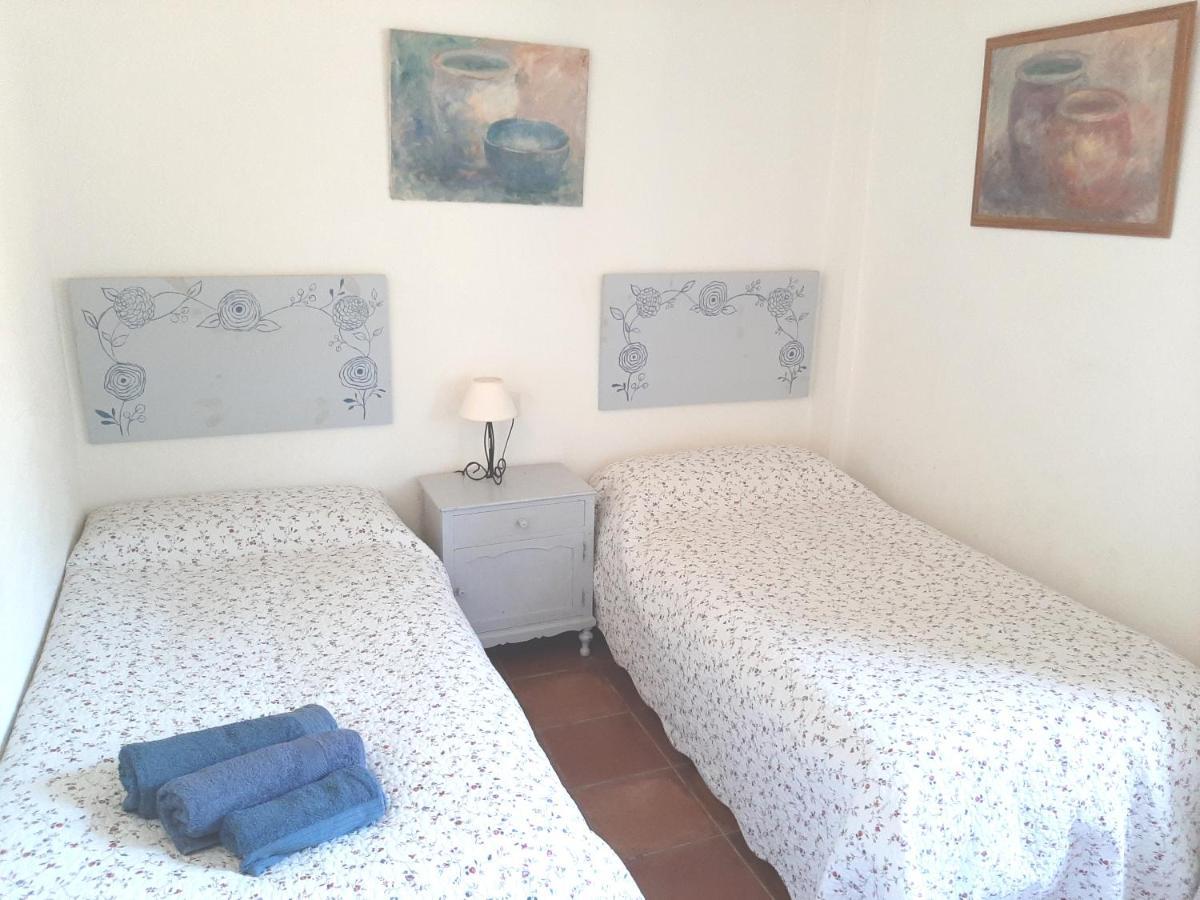 ال كاستيو دي لاس جوارداس Casa Rural La Aulaga المظهر الخارجي الصورة